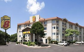 Super 8 By Wyndham Austin North/University Area Exterior photo