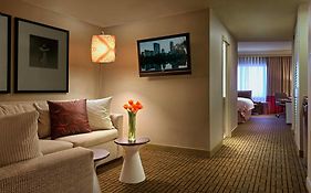 Renaissance Austin Hotel Exterior photo